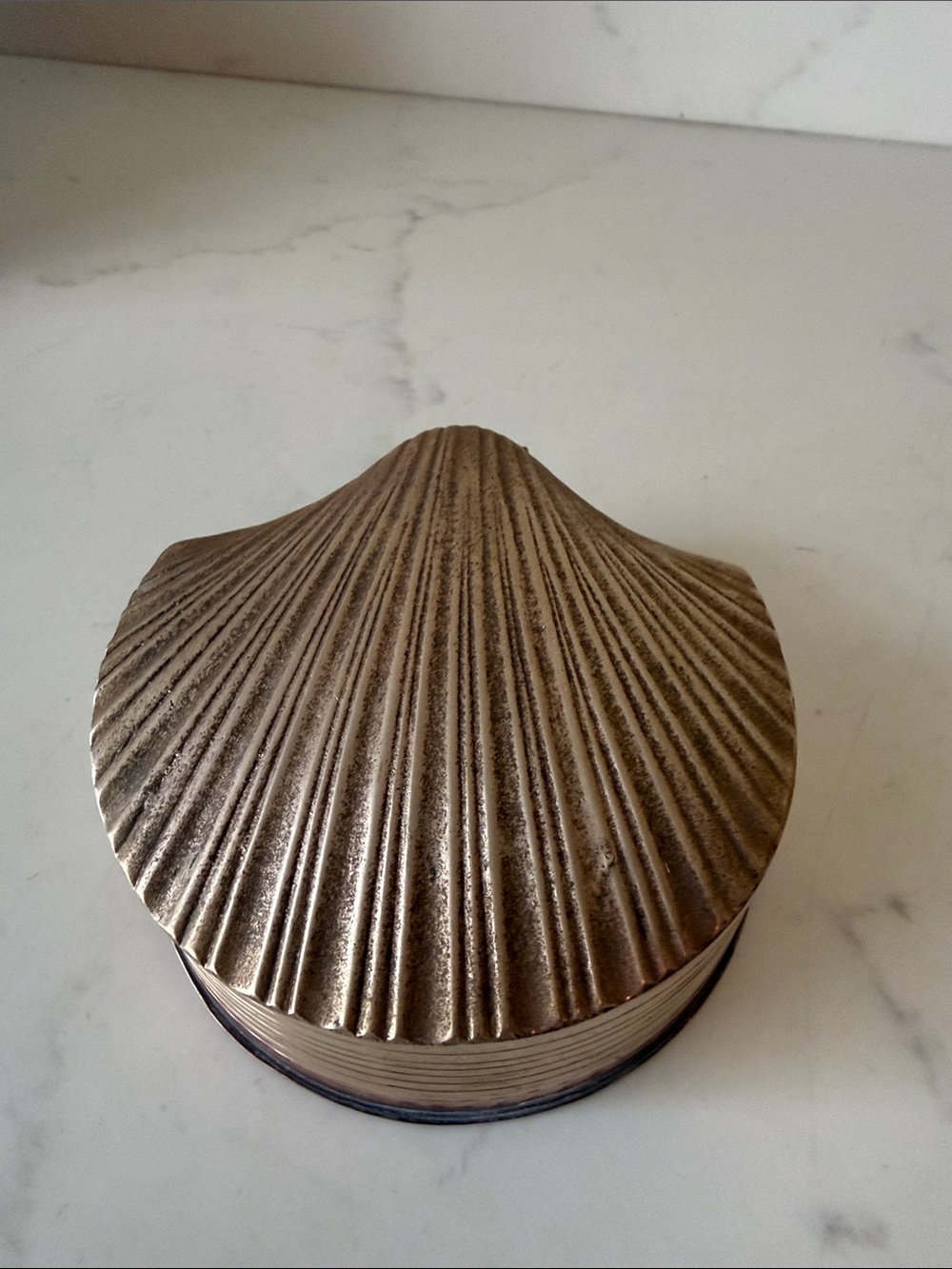Vintage Nesting Brass Shell Trinket boxes Set of 3 - Picture 5 of 14